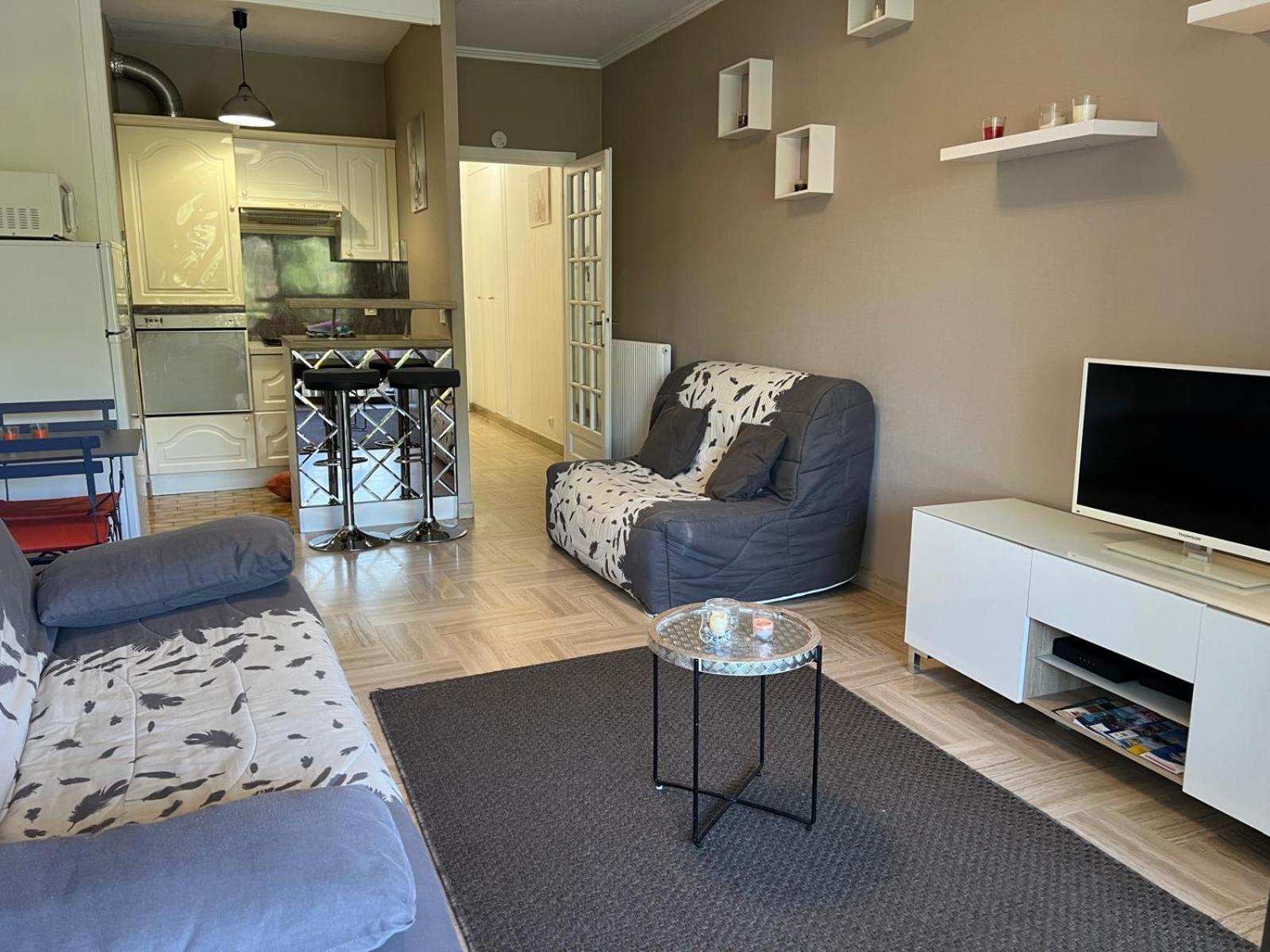Charmant Studio * Villeneuve-Loubet